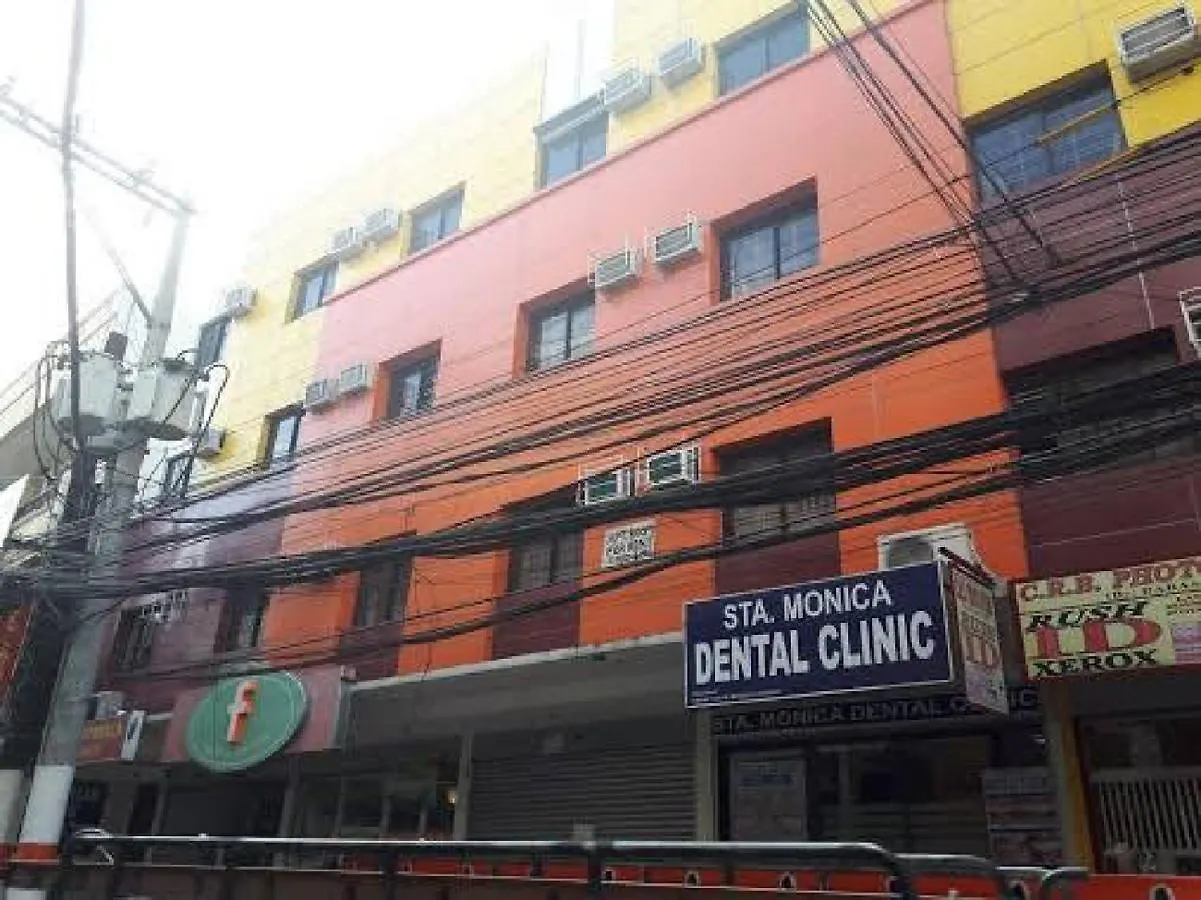 Bed & Breakfast Hostel Sarah Manila